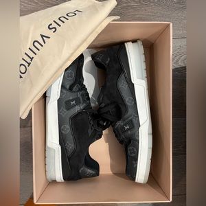 Louis Vuitton Trainer Sneaker Sz 13